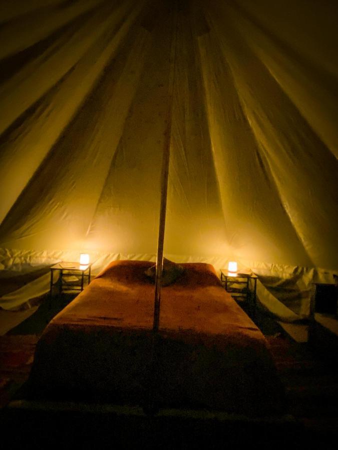 Glamping In The Redwoods With A Hot Tub! Hotel Garberville Exterior foto